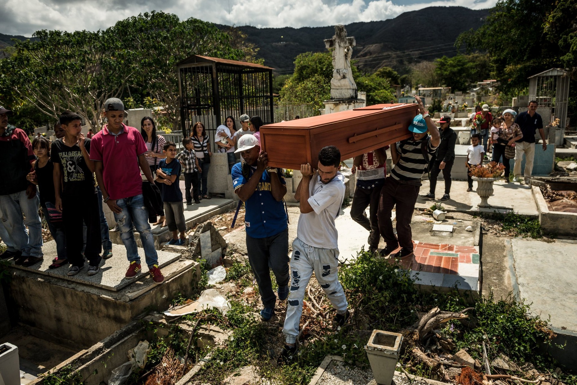 The graveside funeral and burial of Mr. Contreras.